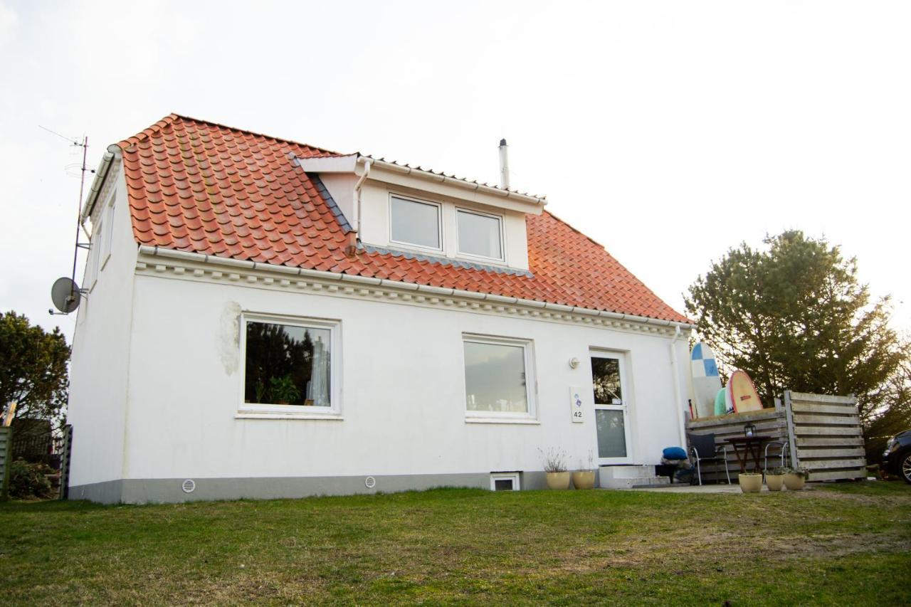 Sloe Pete'S Hideout Hostel Norre Vorupor Exterior photo